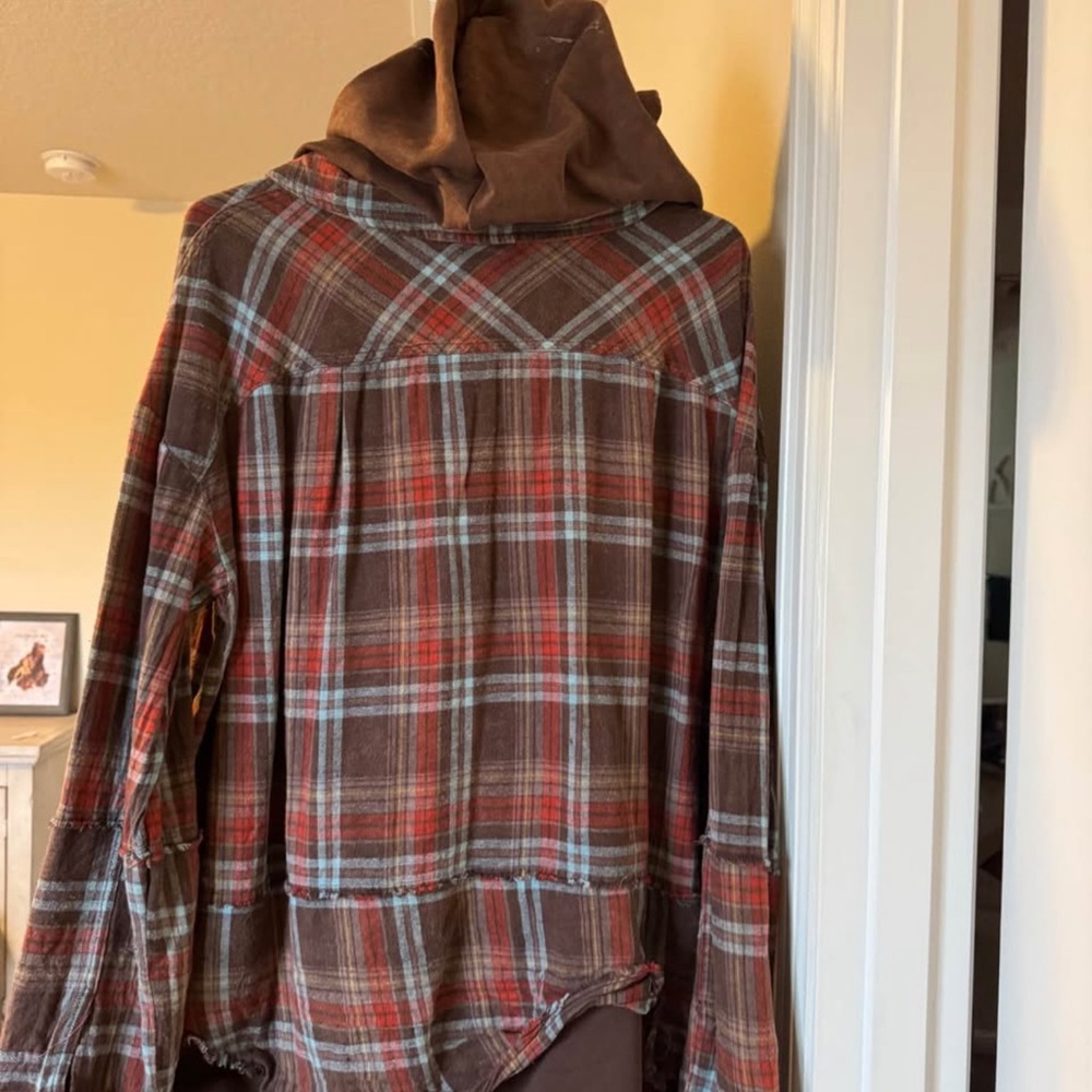 Plaid Hooded Button-Up Shirt Jacket in Brown and Red - Picture 2 of 2